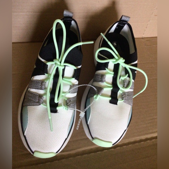 🆕NURTURE BOULDER SPLIT SOLE SNEAKERS (Sz 6) - Picture 2 of 15